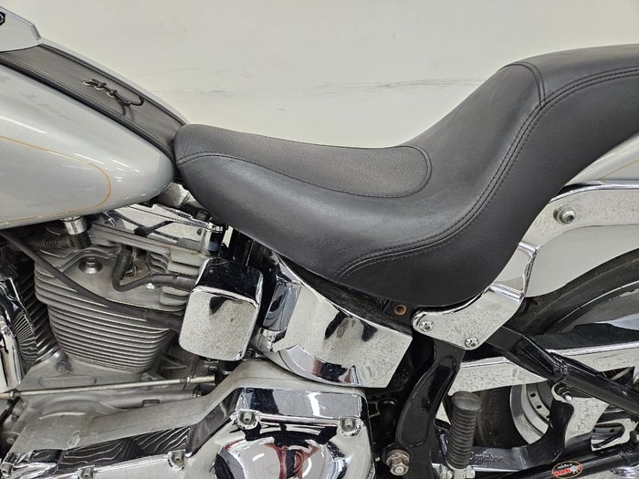 2005 Harley-davidson FLSTFI FAT BOY Silver