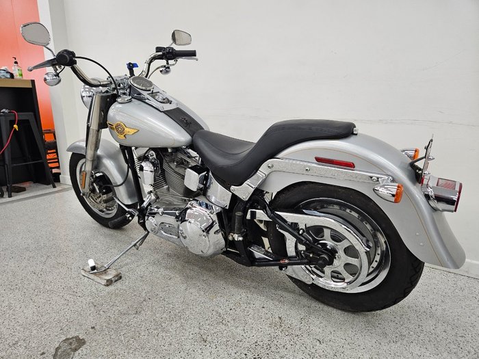 2005 Harley-davidson FLSTFI FAT BOY Silver