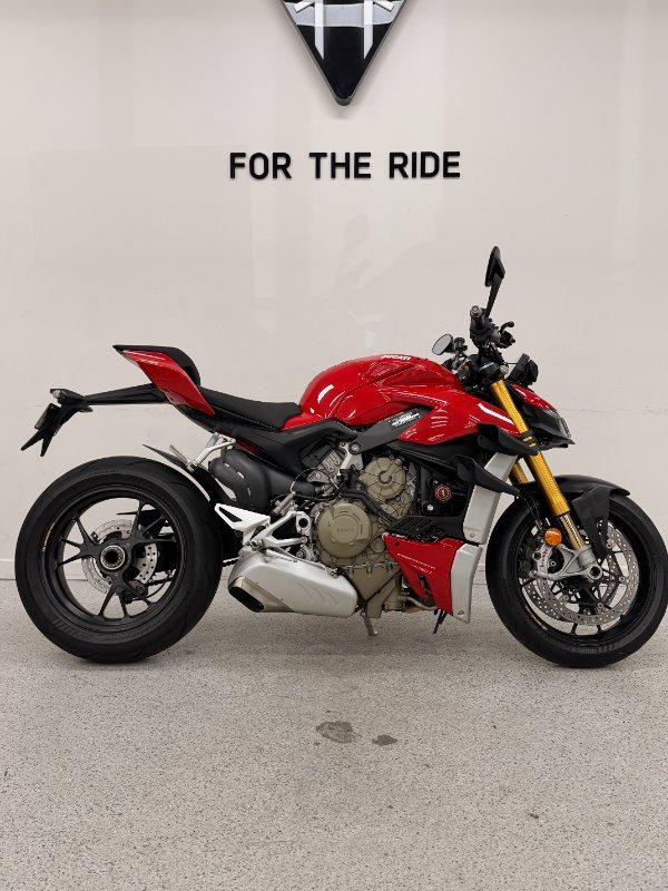 2021 DUCATI