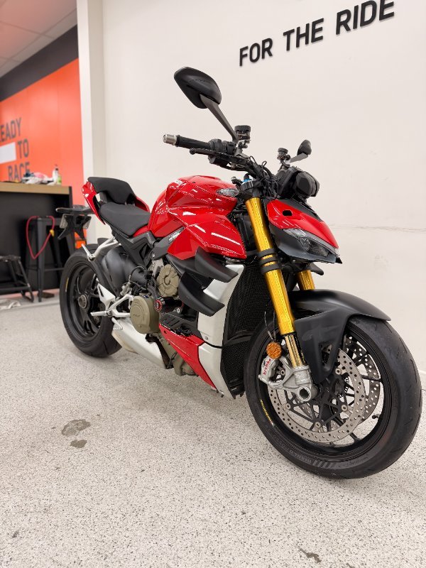 2021 DUCATI STREETFIGHTER V4 S