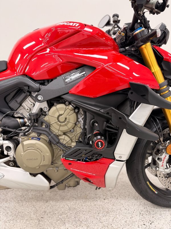 2021 DUCATI STREETFIGHTER V4 S Red