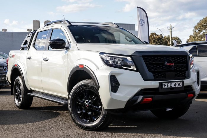 2023 Nissan Navara