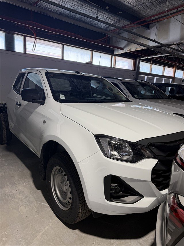 2026 Isuzu D-MAX SX