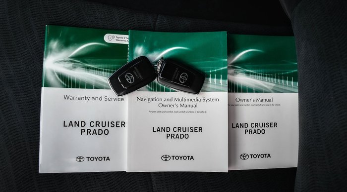 2022 Toyota Landcruiser Prado GXL