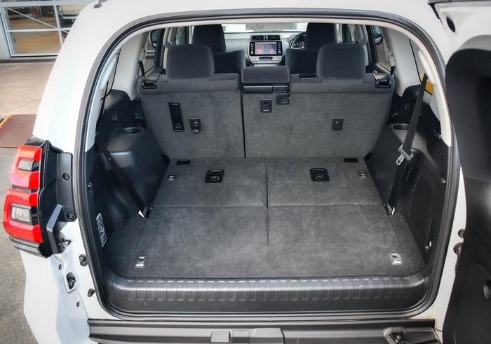 2022 Toyota Landcruiser Prado GXL