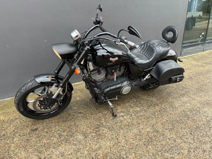2013 VICTORY