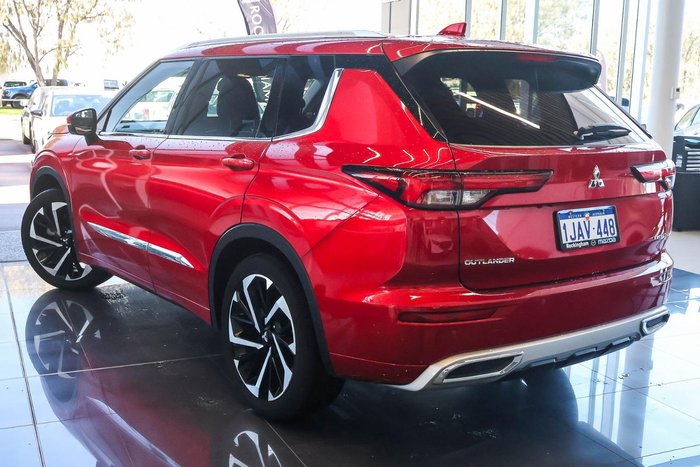 2021 Mitsubishi Outlander Exceed