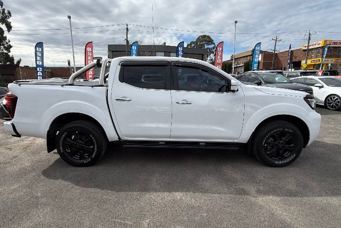 2021 Nissan Navara ST