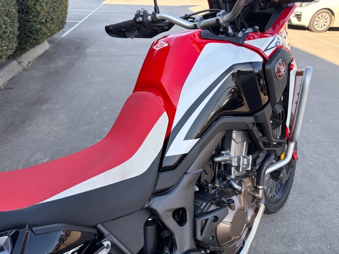2016 Honda CRF1000L AFRICA TWIN Red