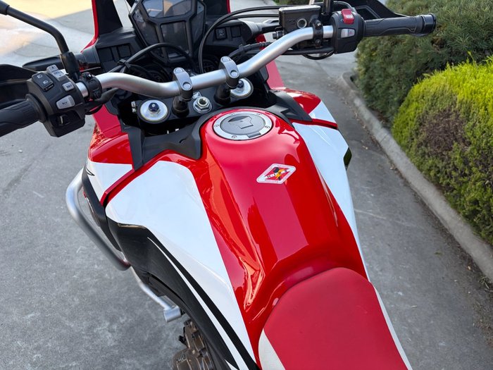 2016 Honda CRF1000L AFRICA TWIN Red