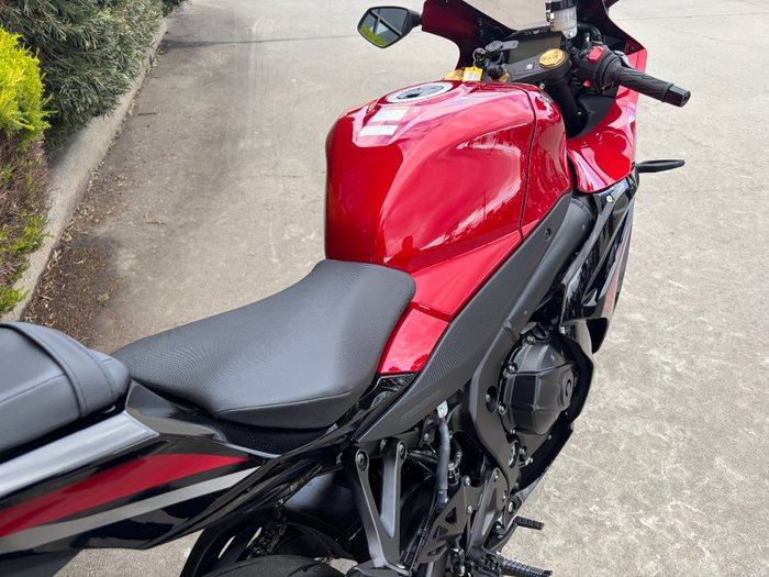 2025 Suzuki GSX-R1000A Red