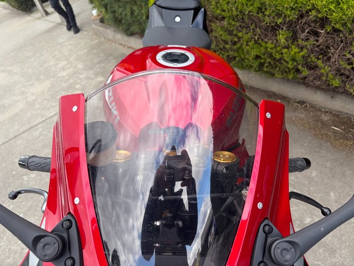 2025 Suzuki GSX-R1000A Red