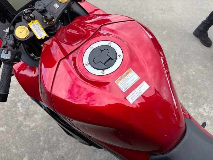 2025 Suzuki GSX-R1000A Red