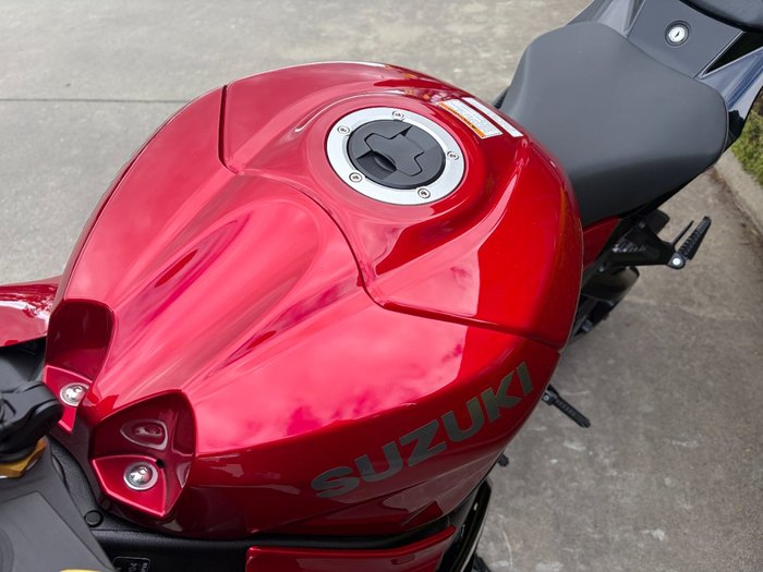 2025 Suzuki GSX-R1000A Red