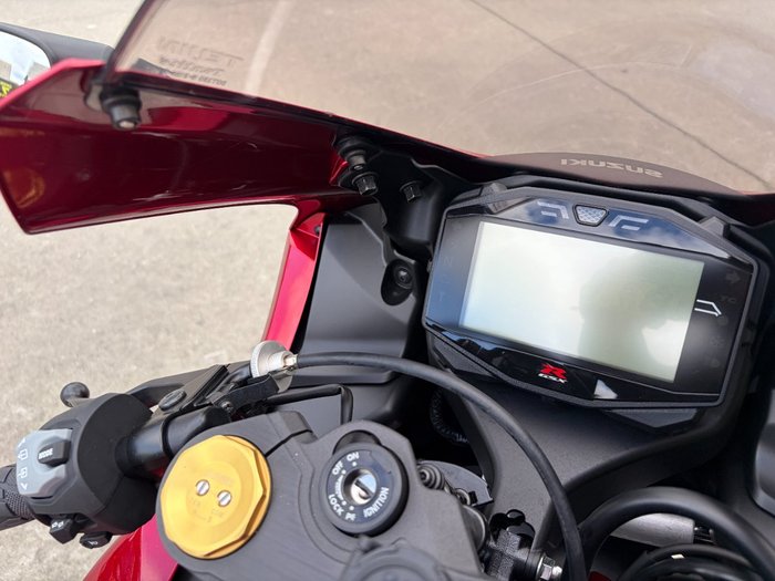 2025 Suzuki GSX-R1000A Red