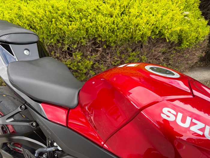 2025 Suzuki GSX-R1000A Red