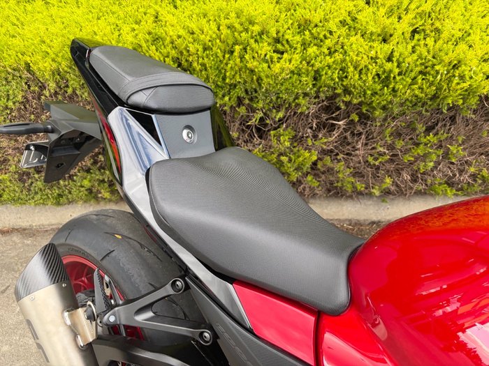 2025 Suzuki GSX-R1000A Red