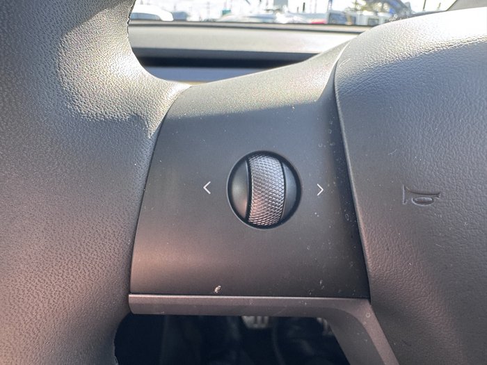 2023 Tesla Model Y Performance (No Series) AWD White