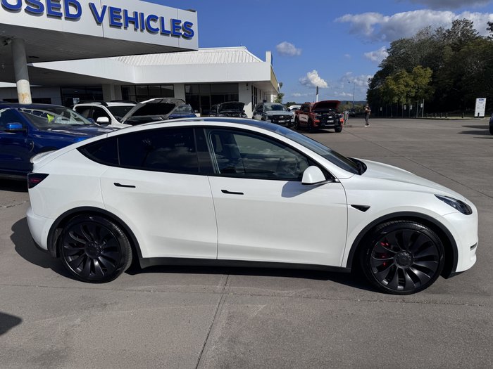 2023 Tesla Model Y Performance (No Series) AWD White
