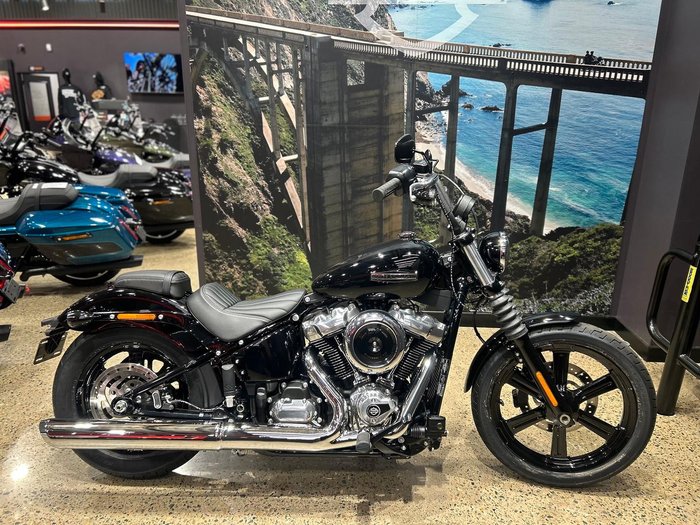 Harley-Davidson Street Bob 117 (FXBB) Softail
