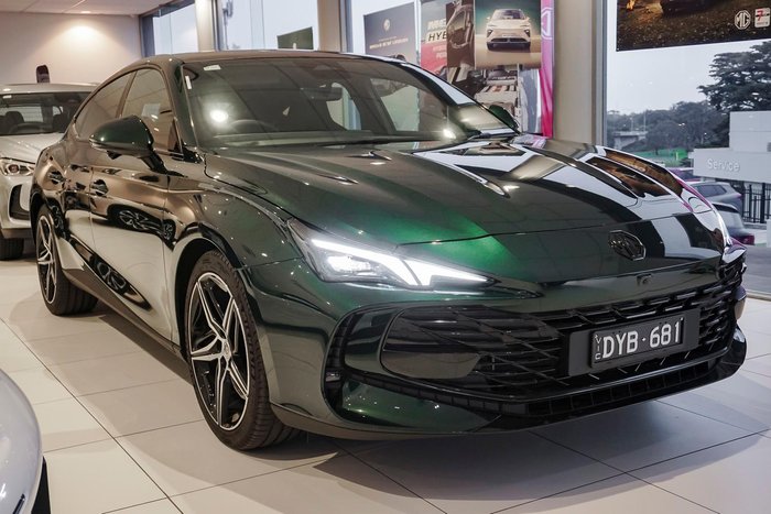 2025 MG MG7