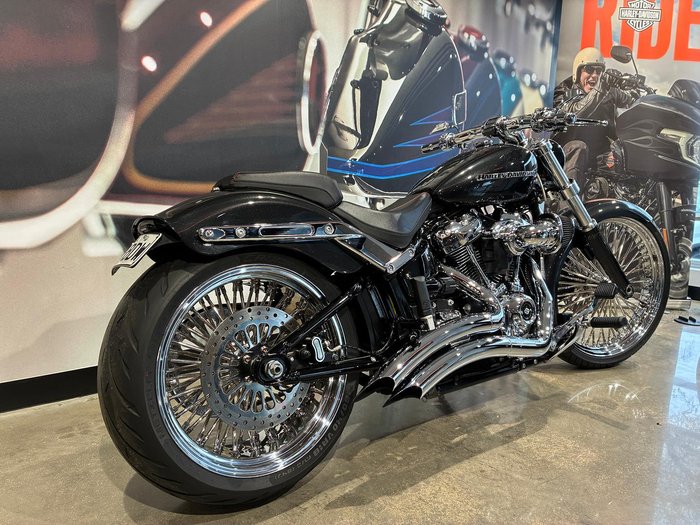2017 Harley-Davidson Breakout 107 (FXBR)