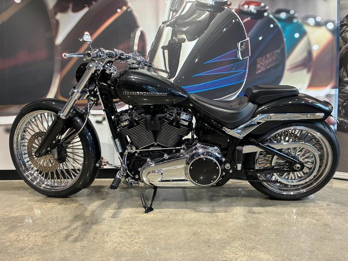 2017 Harley-Davidson Breakout 107 (FXBR)