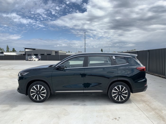 2026 Chery Tiggo 8 Super Hybrid Urban