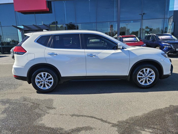 2018 Nissan X-TRAIL ST
