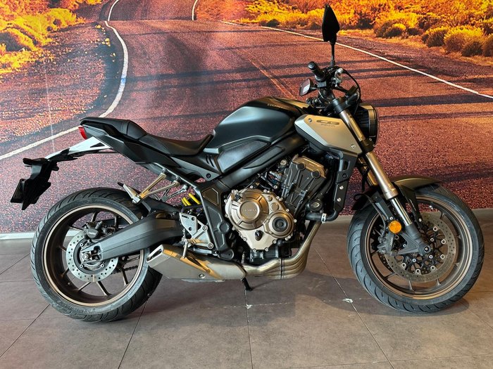 2022 Honda CB650R CB Black