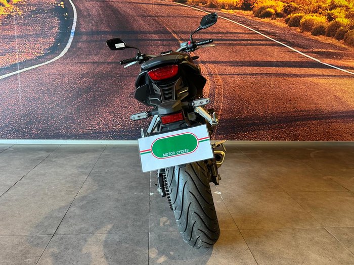 2022 Honda CB650R CB Black