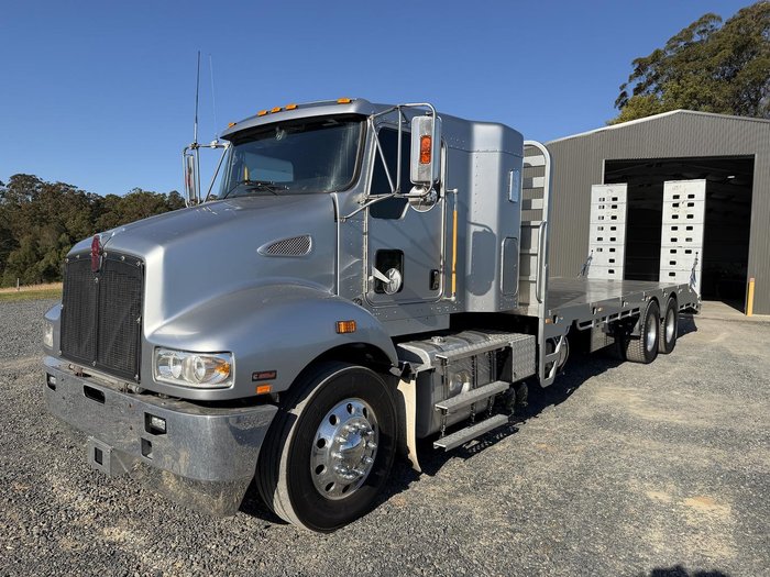 2016 Kenworth T300 Series T359