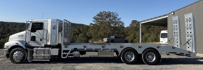 2016 Kenworth T300 Series T359