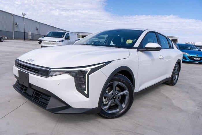 2026 Kia K4