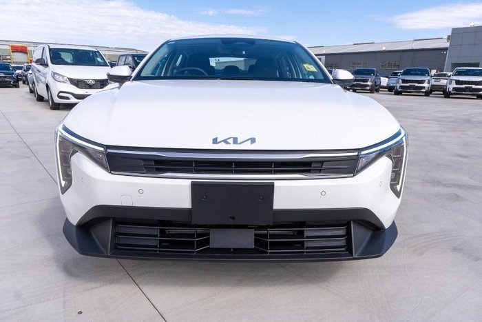 2026 Kia K4 S