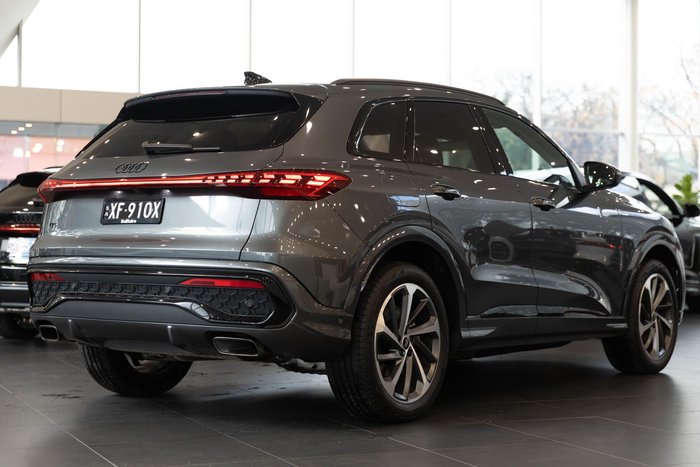 2025 Audi Q5 TFSI 150kW