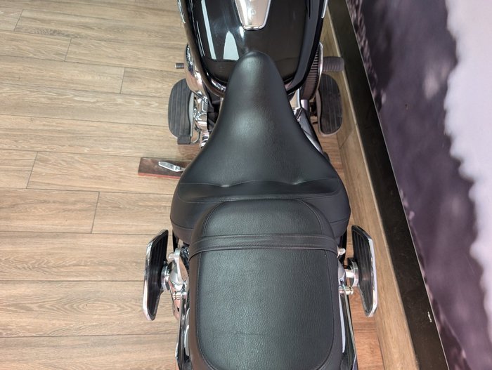 2010 Kawasaki VULCAN 1700 CLASSIC (VN1700) BLACK