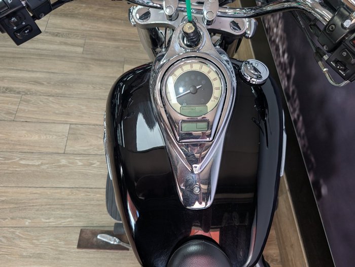 2010 Kawasaki VULCAN 1700 CLASSIC (VN1700) BLACK