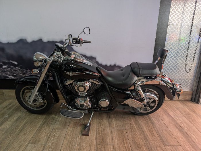 2010 Kawasaki VULCAN 1700 CLASSIC (VN1700) BLACK