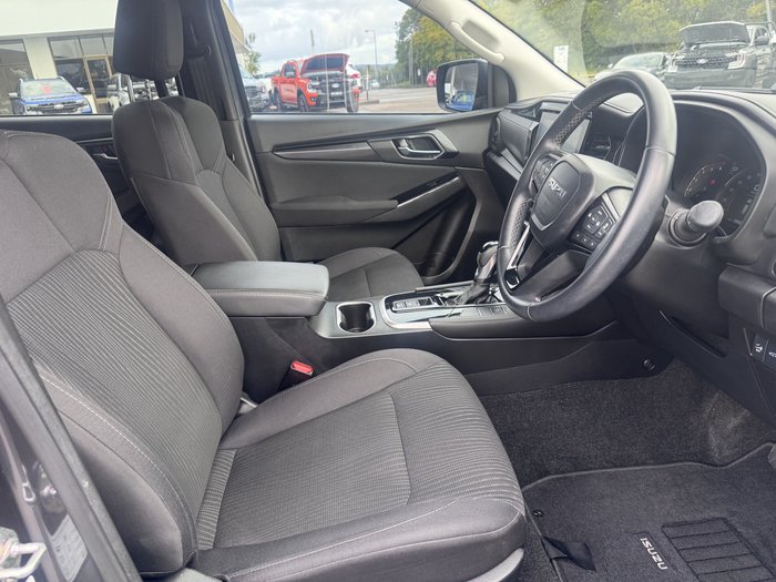 2025 Isuzu MU-X LS-U