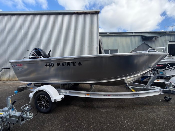 2027 QUINTREX 440 Busta