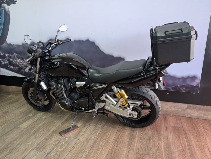 2015 Yamaha XJR1300 Black