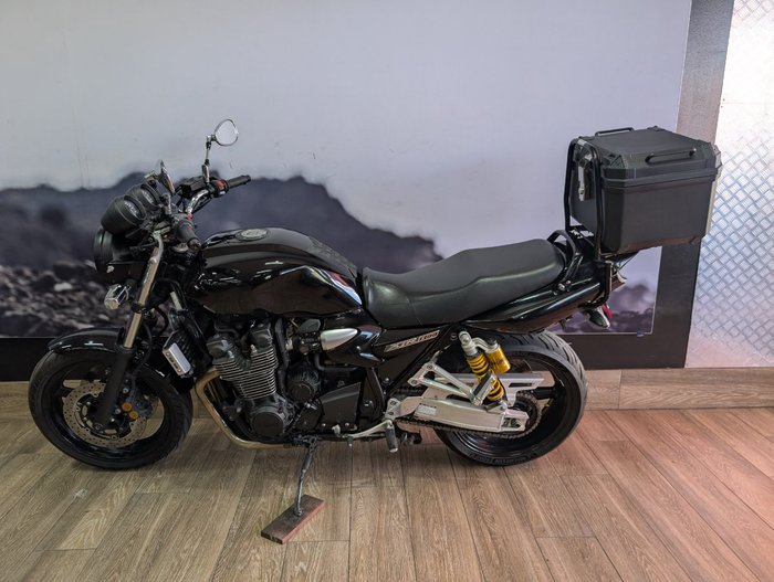 2015 Yamaha XJR1300 Black