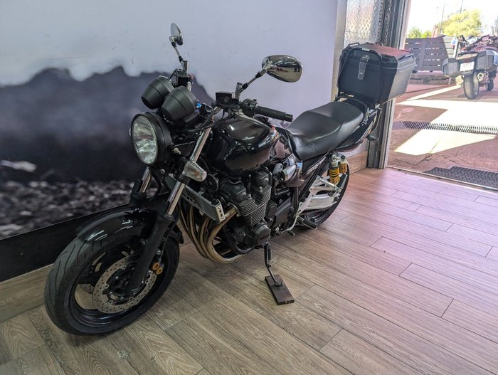 2015 Yamaha XJR1300 Black