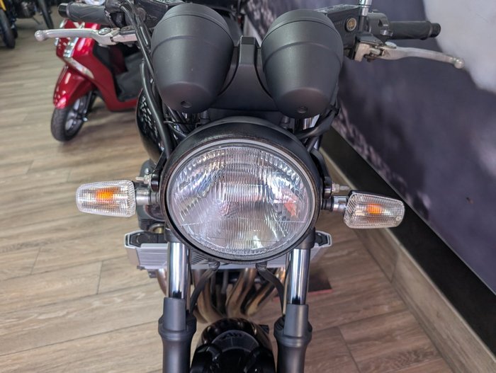 2015 Yamaha XJR1300 Black