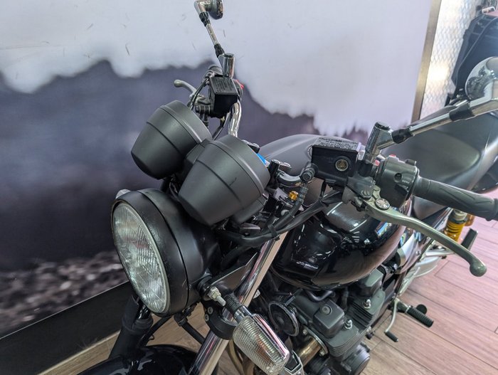 2015 Yamaha XJR1300 Black