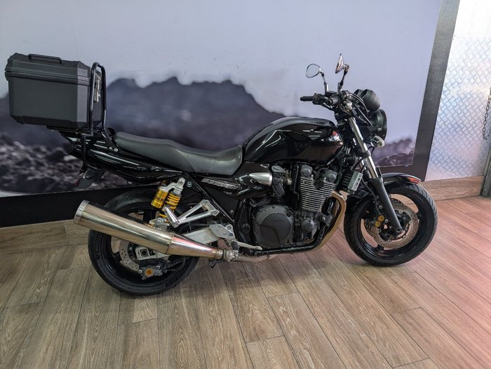 2015 Yamaha XJR1300 Black