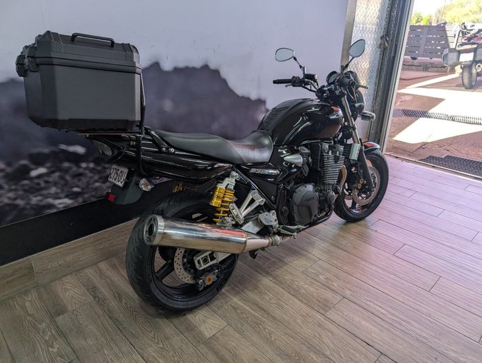 2015 Yamaha XJR1300 Black