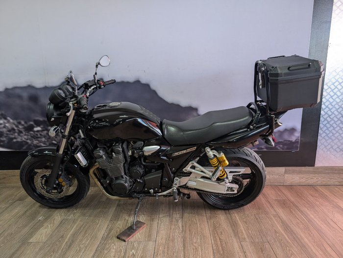 2015 Yamaha XJR1300 Black