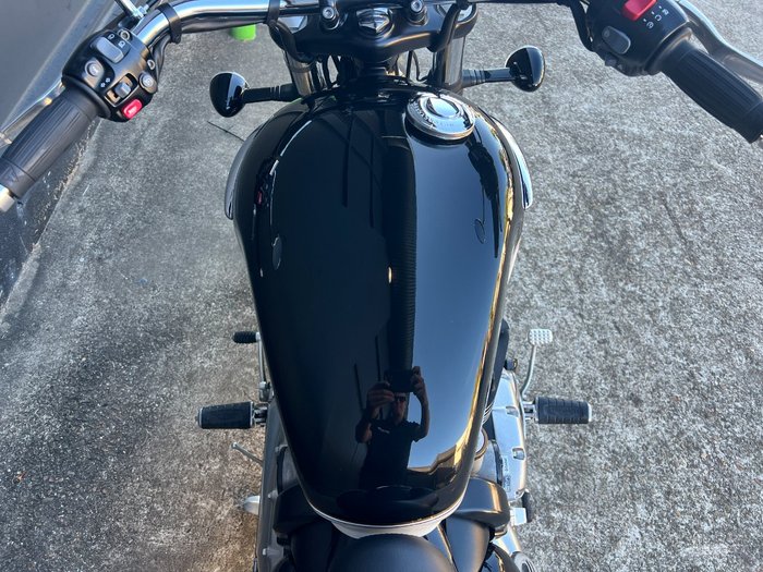 2021 Triumph BONNEVILLE SPEEDMASTER BLACK